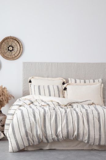 İZGİ NEVRESİM TAKIMI GRİ resmi