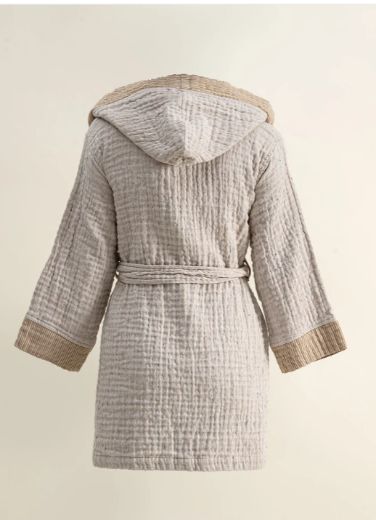 MELİNDA BORNOZ HARDAL resmi