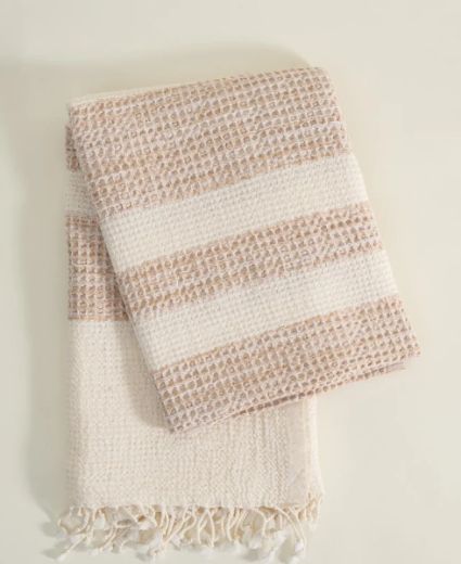 İKRA PEŞTEMAL BEJ resmi