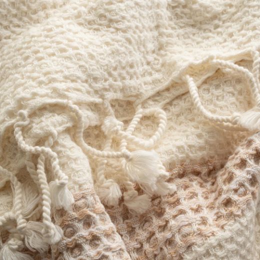 İKRA PEŞTEMAL BEJ resmi