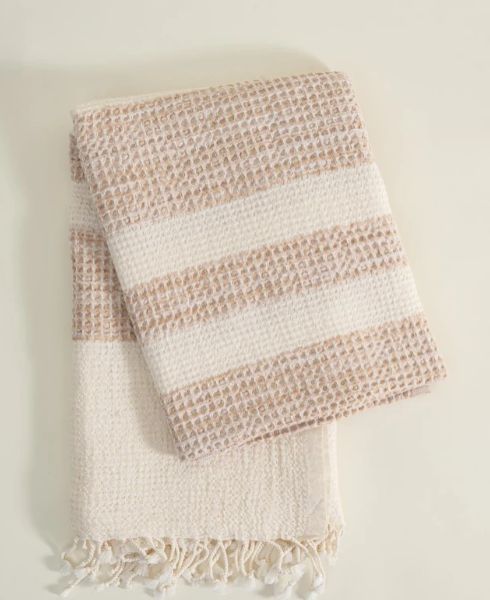 İKRA PEŞTEMAL BEJ resmi