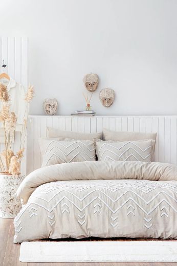 TALYA NEVRESİM TAKIMI KREM-BEJ resmi